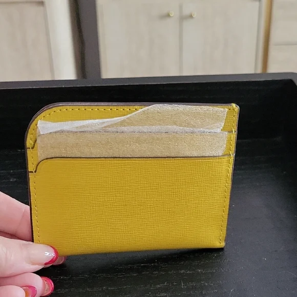 Kate Spade Mustard Yellow Card Holder In Saffiano Leather - Picture 2 of 4